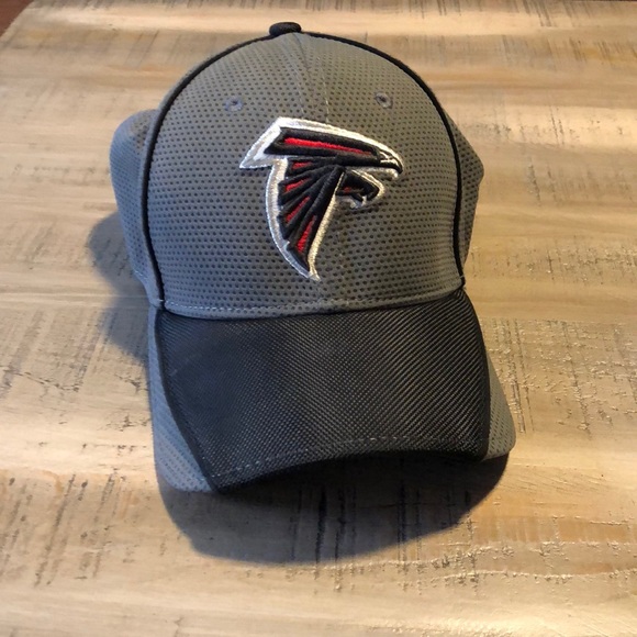 new era falcons hat
